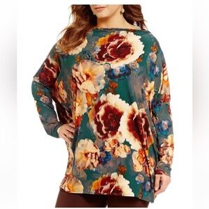 Bryn Walker |  Floral Print Tunic. Long sleeve. Boat neck. Size Small. Made USA